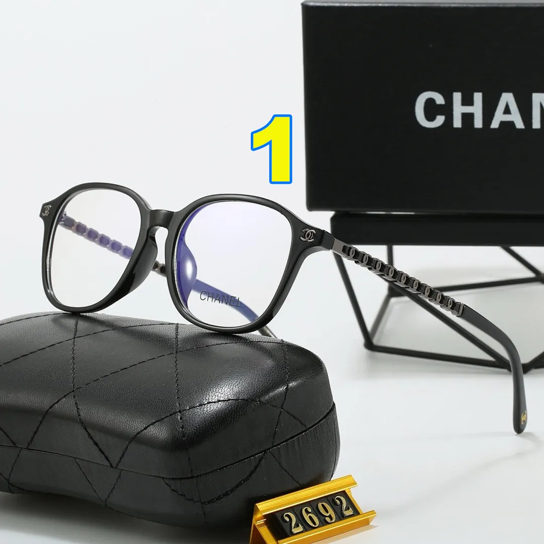 Chanel 4717 תמונה 6