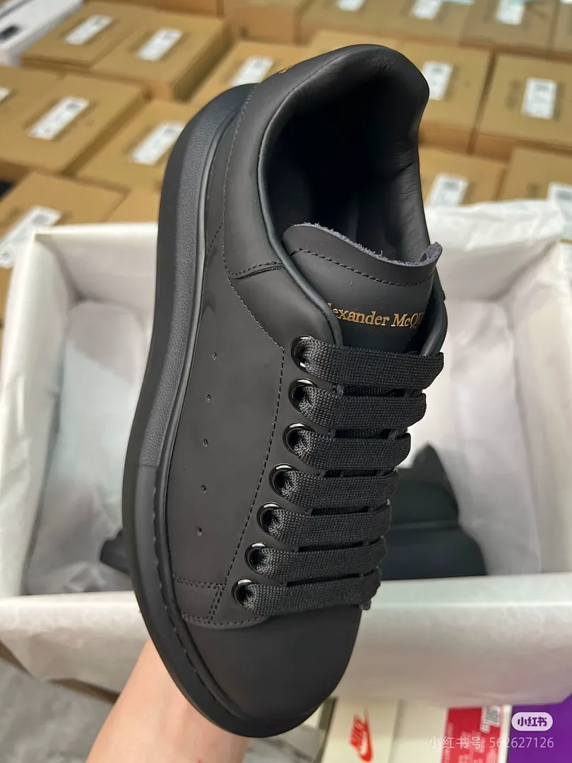Alexander McQueen 4759 תמונה 10
