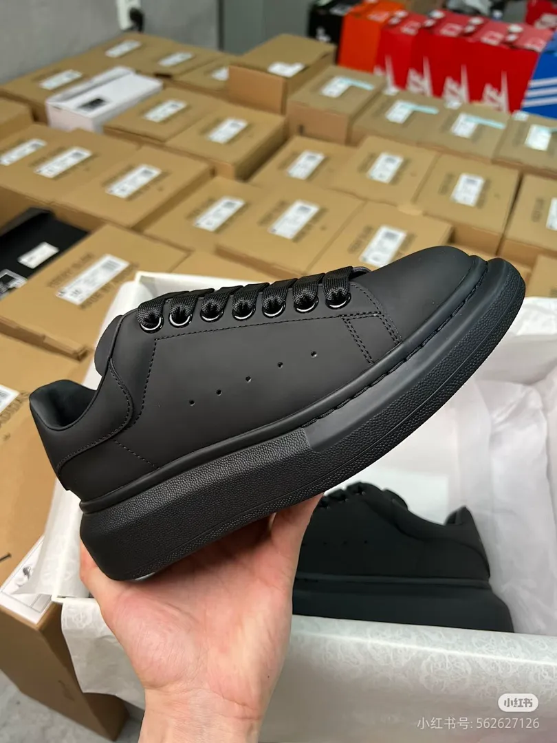 Alexander McQueen 4759 תמונה 11
