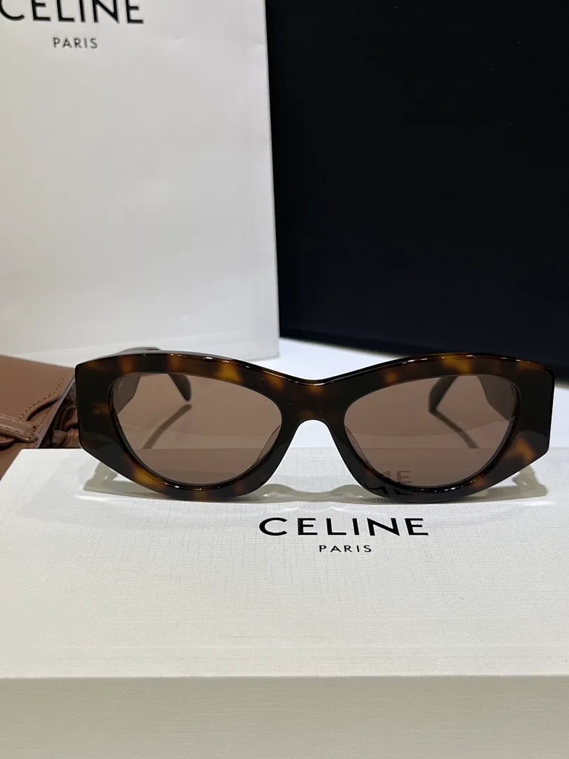 Celine 4761 תמונה 14
