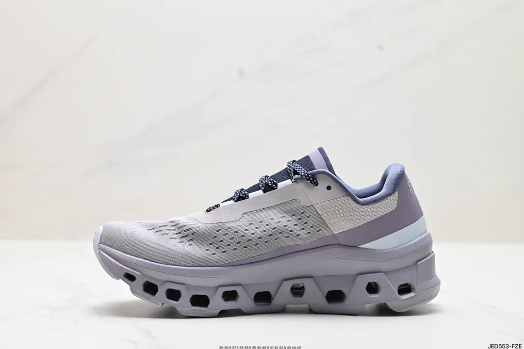 On Cloud 4772J תמונה 56