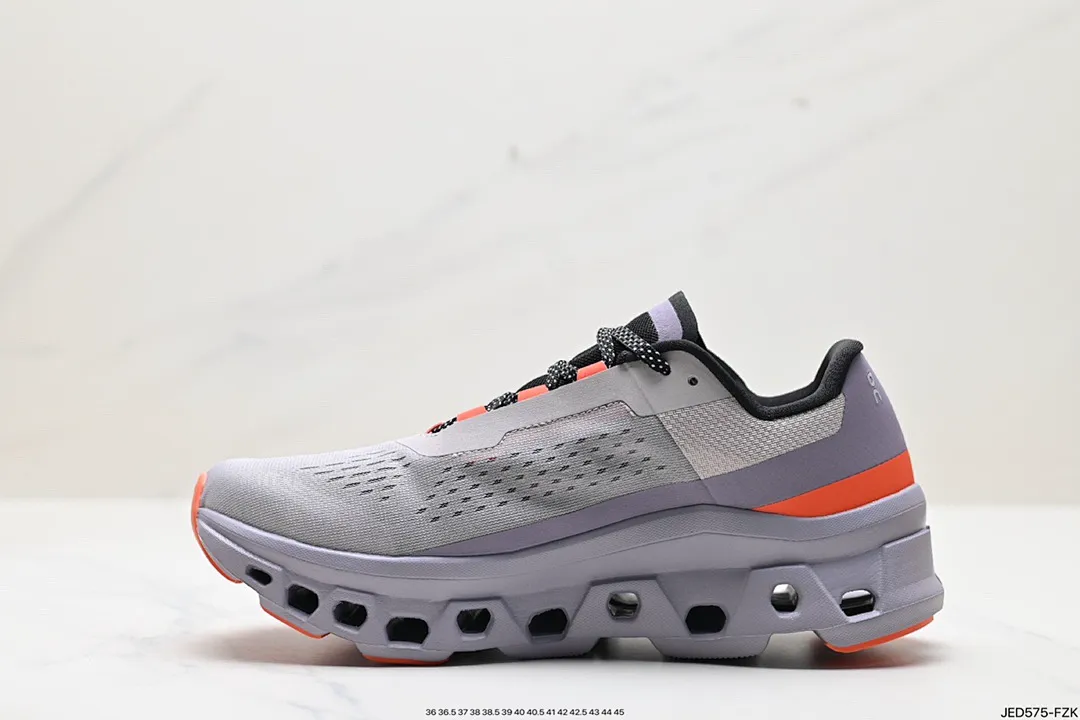 On Cloud 4772J תמונה 60