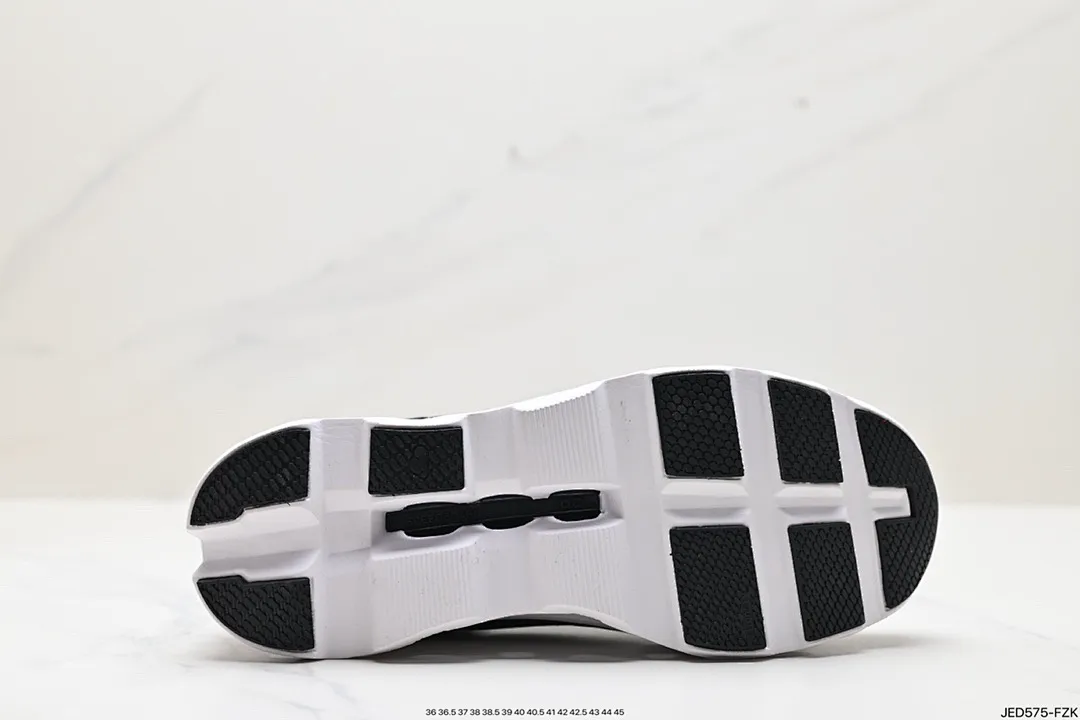 On Cloud 4772J תמונה 61