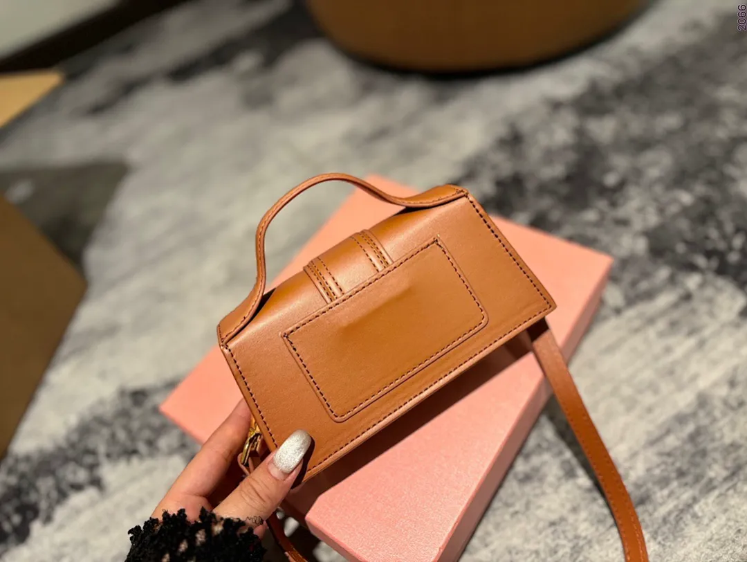 Jacquemus 4821J תמונה 14
