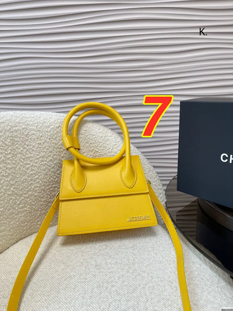 Jacquemus 4824J תמונה 3