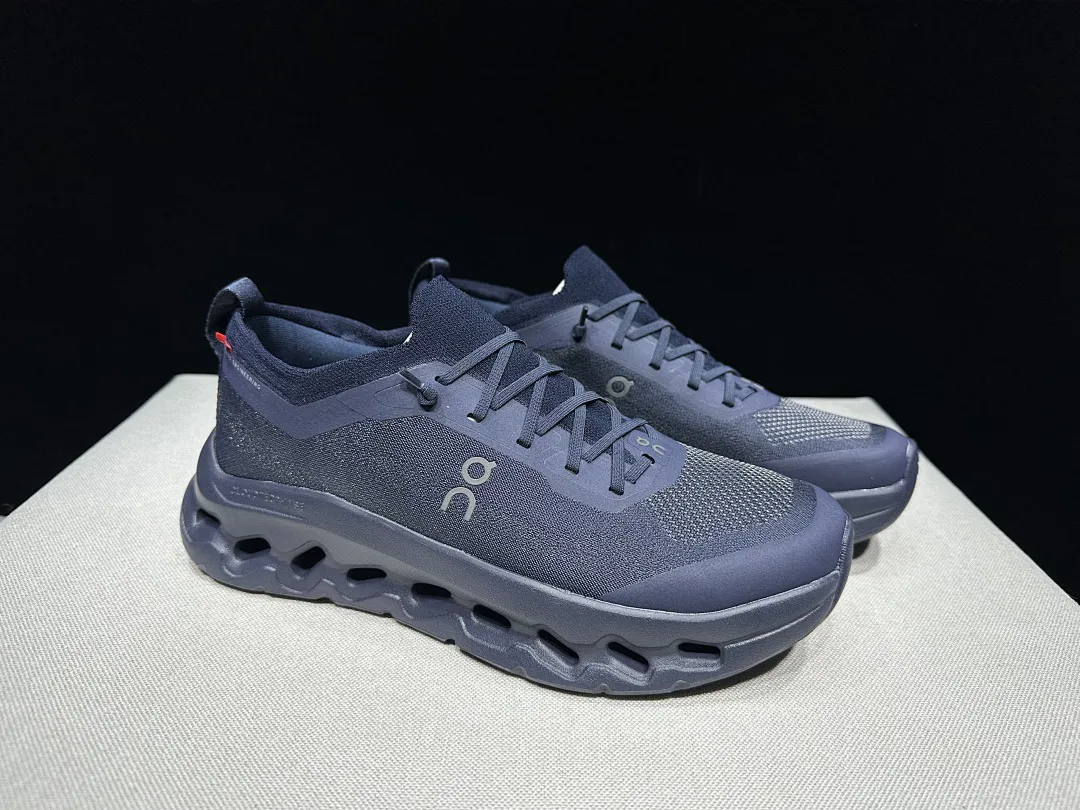 On Cloud 4866 תמונה 61