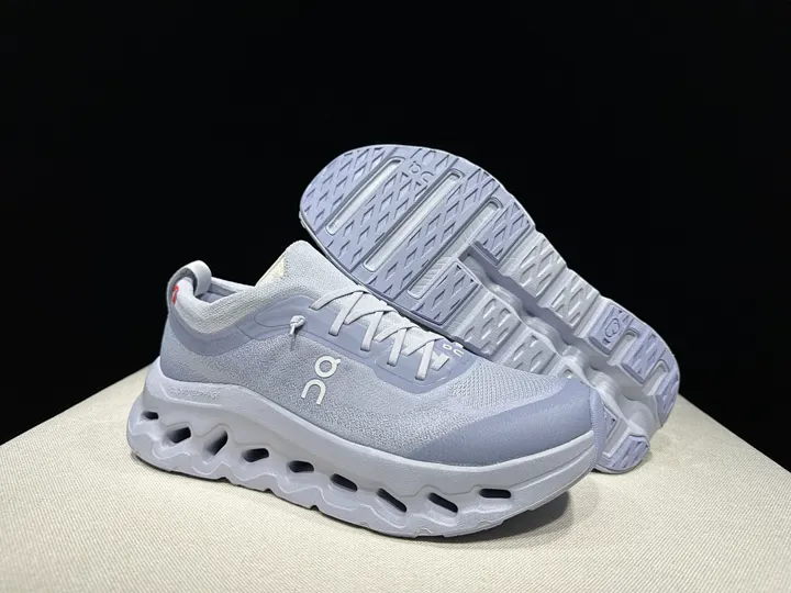 On Cloud 4866