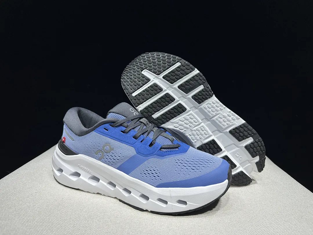 On Cloud 4867 תמונה 103