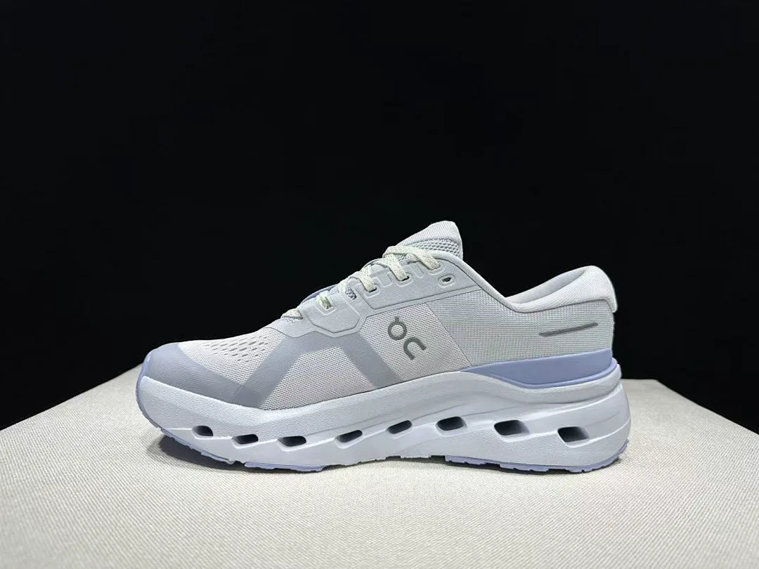 On Cloud 4867 תמונה 53