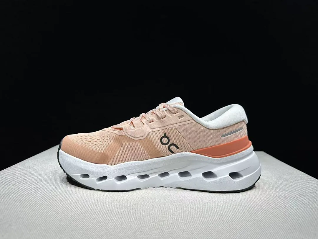 On Cloud 4867 תמונה 98