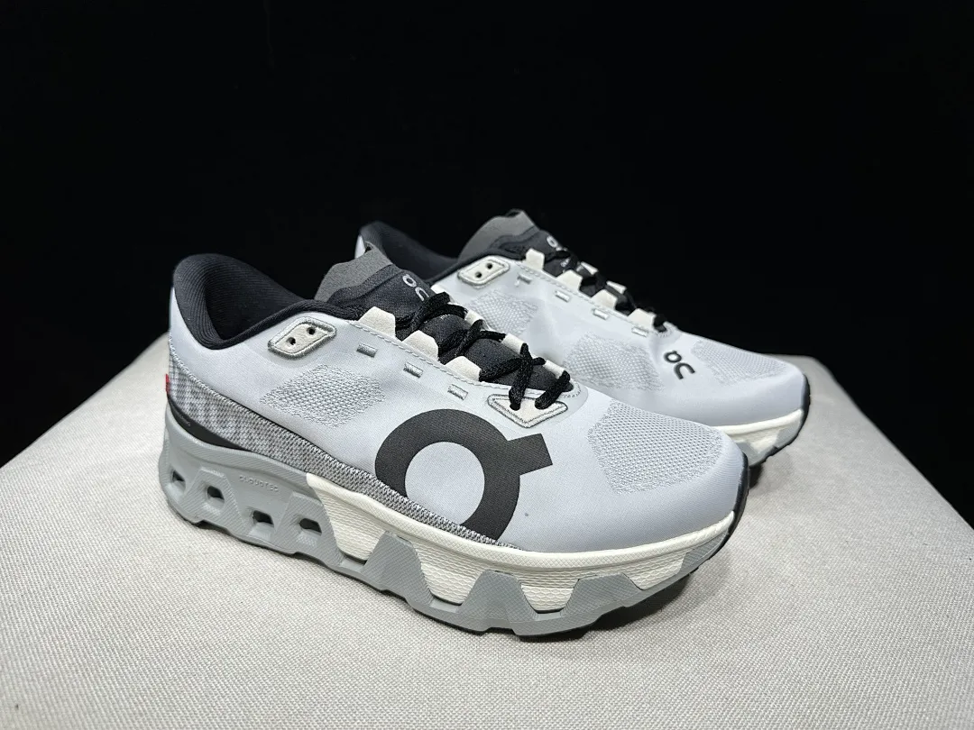 On Cloud 4872 תמונה 92