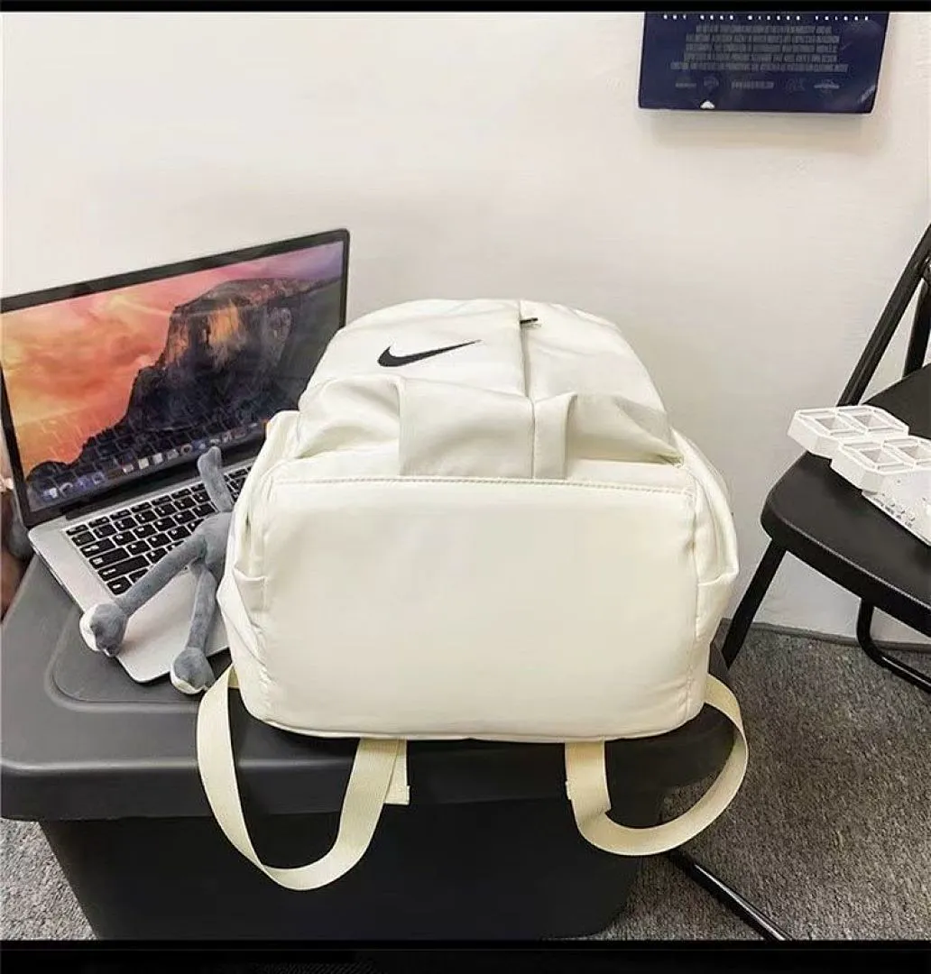 Nike 4876J תמונה 9