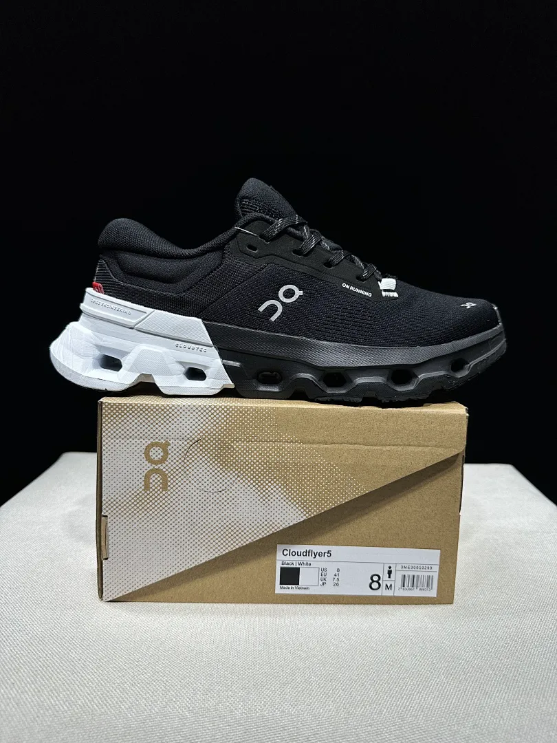 On Cloud 4878 תמונה 14