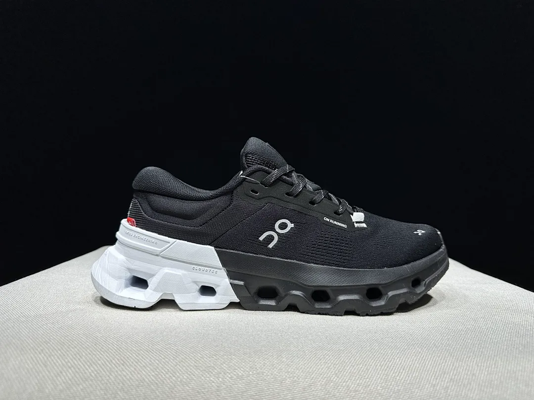 On Cloud 4878 תמונה 19