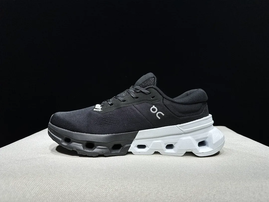 On Cloud 4878 תמונה 20