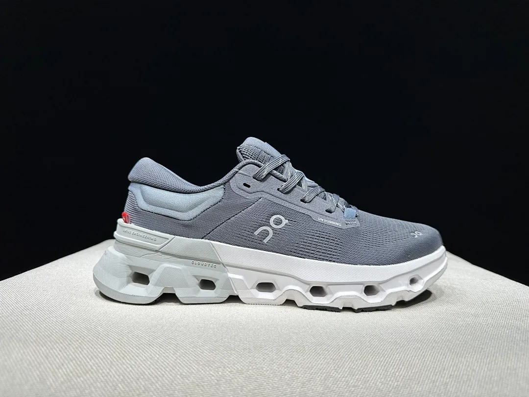 On Cloud 4878 תמונה 43