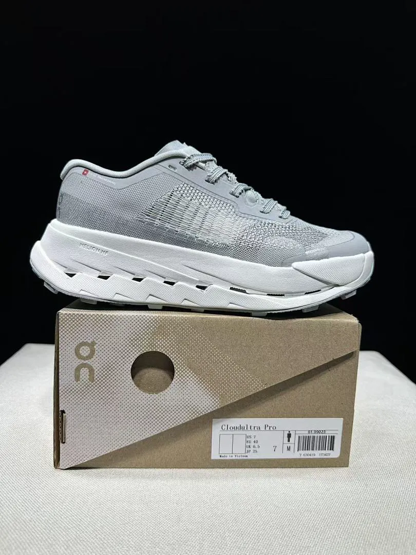 On Cloud 4879 תמונה 51