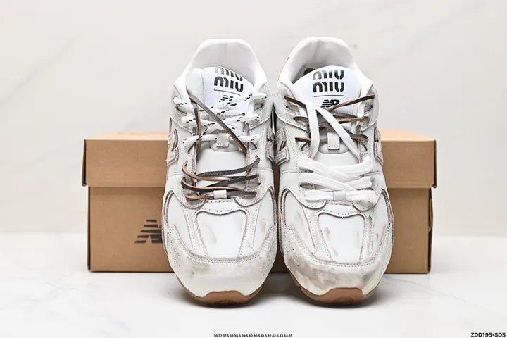 MIUMIU 4928J