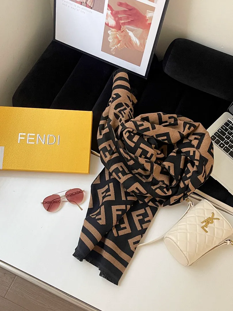 Fendi 4953J תמונה 3