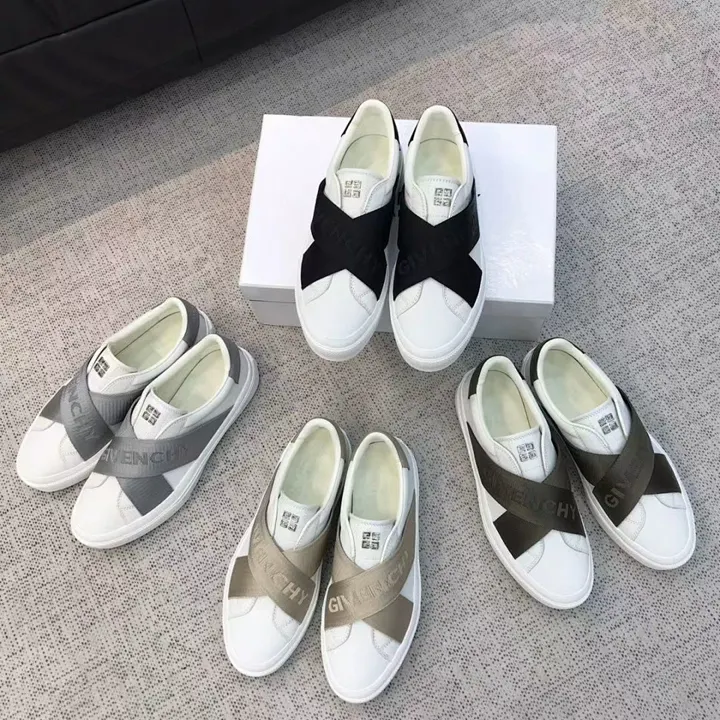 Givenchy 4963J