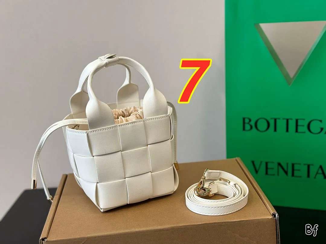 Bottega Veneta 4965J תמונה 3