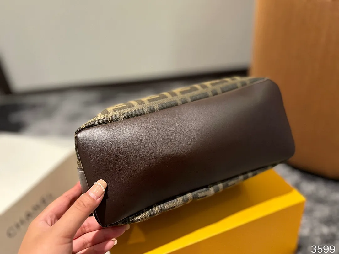 Fendi 5002 תמונה 4