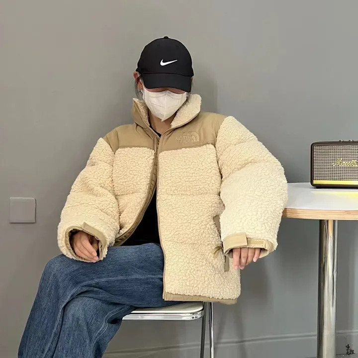 The North Face 5102