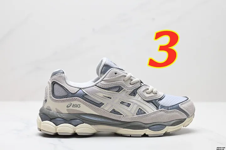 Asics 5212J