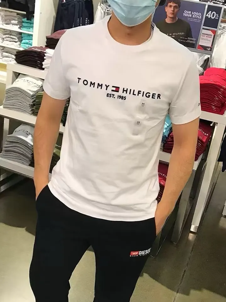 Tommy Hilfiger 5228