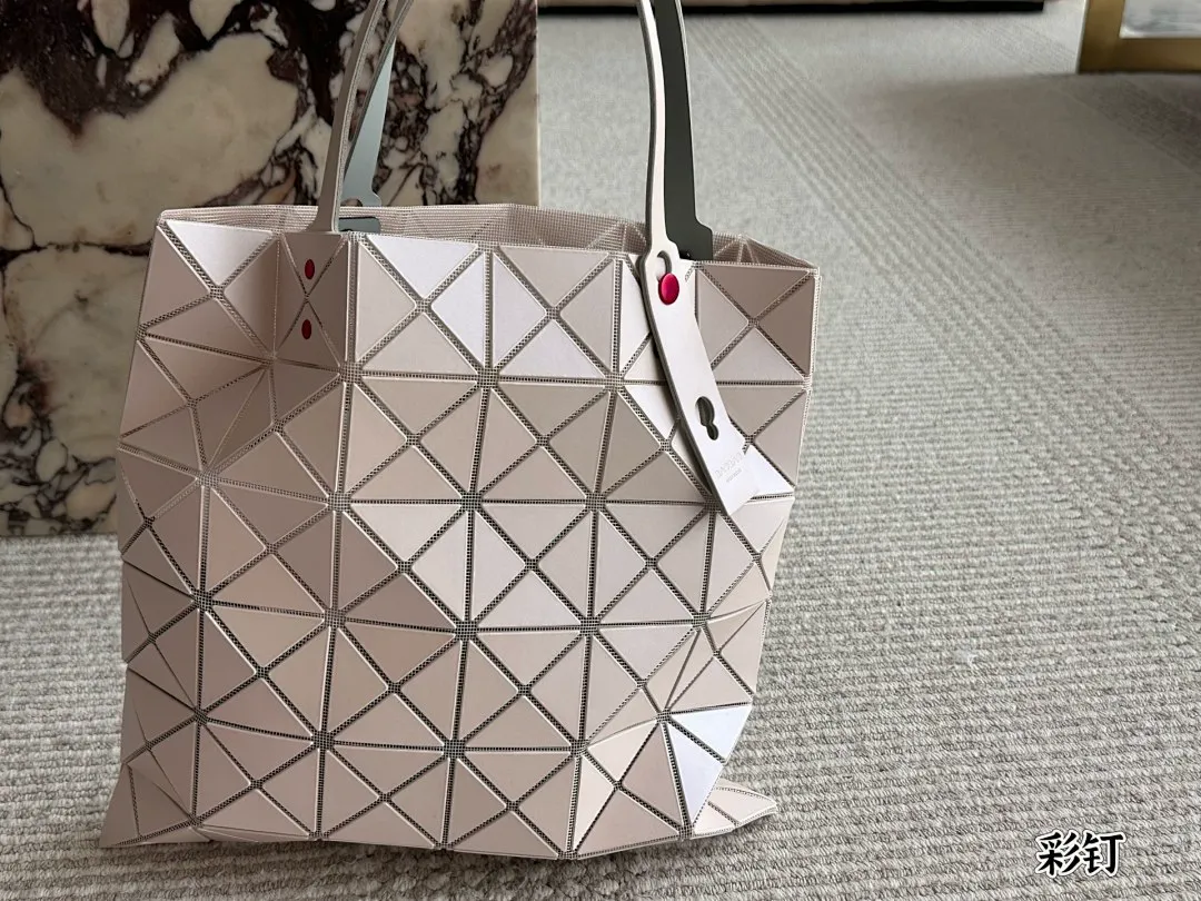 Issey Miyake 5229J תמונה 10