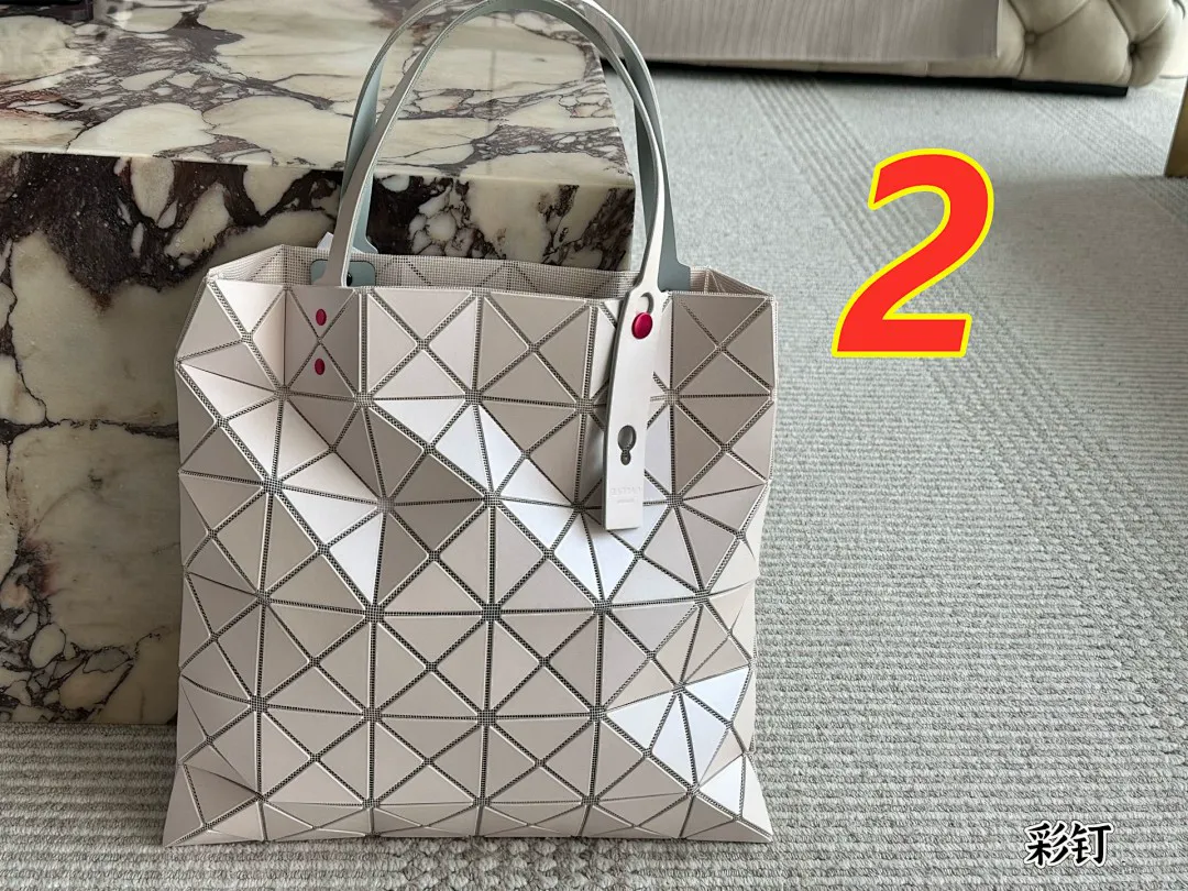 Issey Miyake 5229J תמונה 3