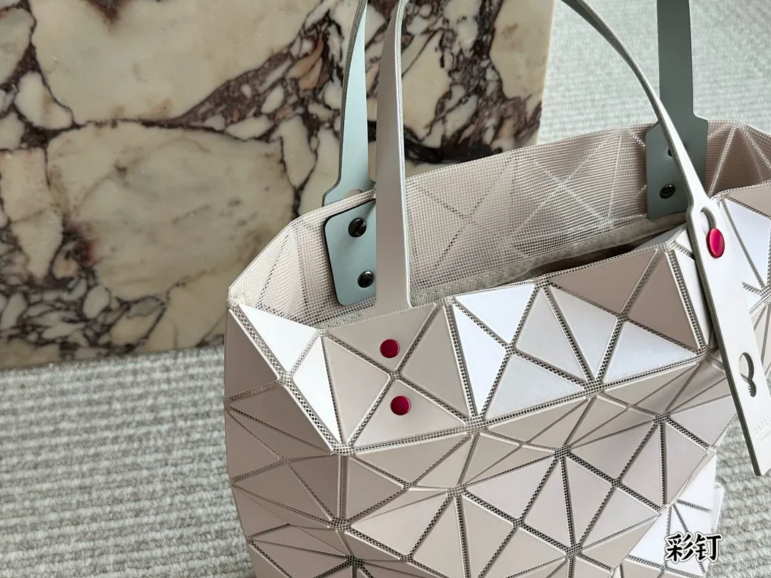 Issey Miyake 5229J תמונה 9