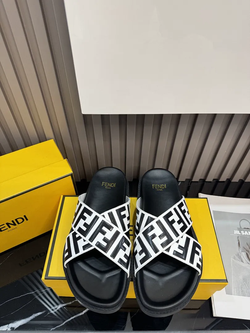 Fendi 5241J תמונה 17
