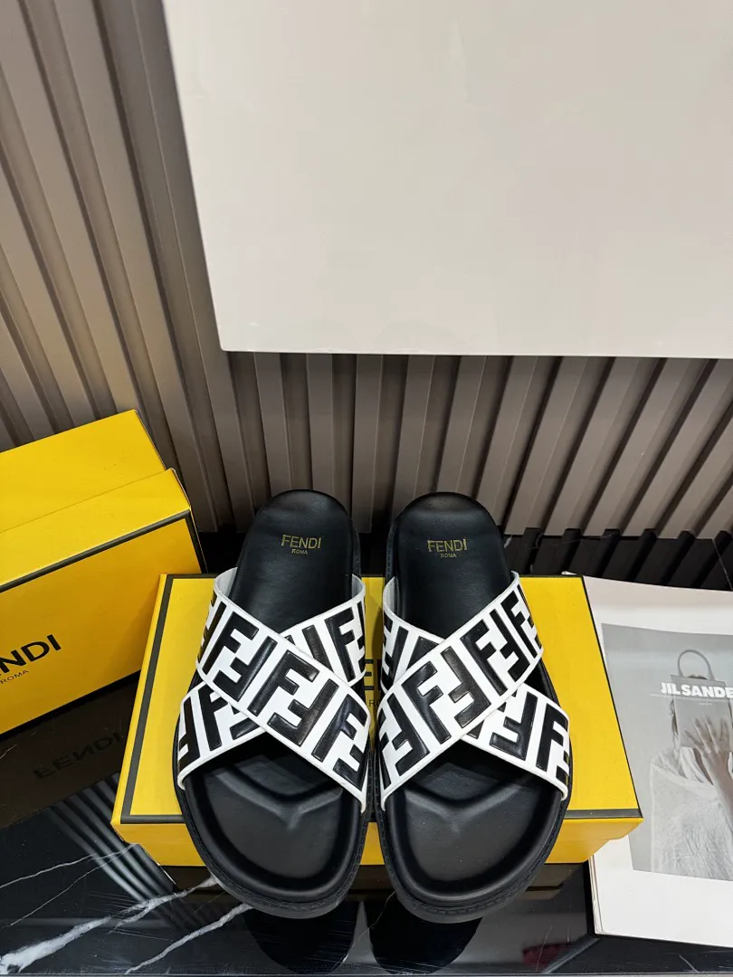 Fendi 5241J תמונה 18
