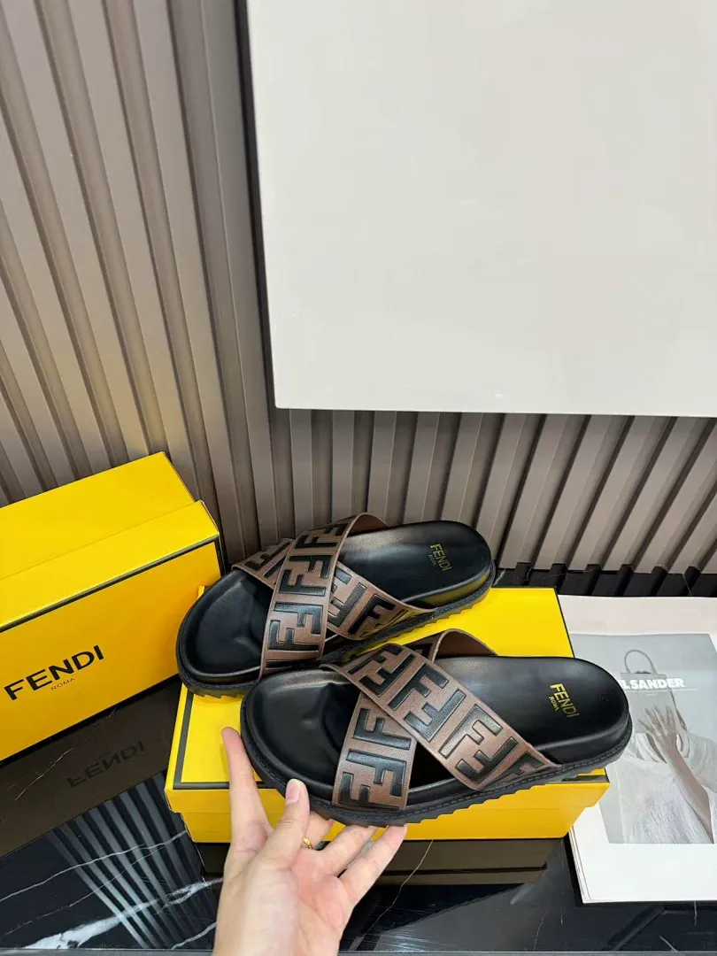 Fendi 5241J תמונה 5