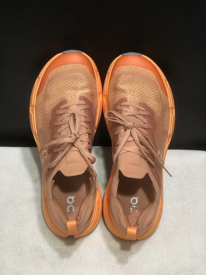 On Cloud 5261F תמונה 17