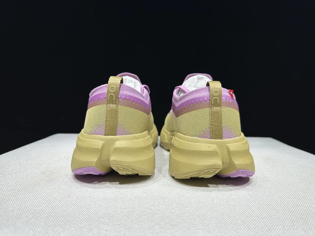 On Cloud 5261F תמונה 78