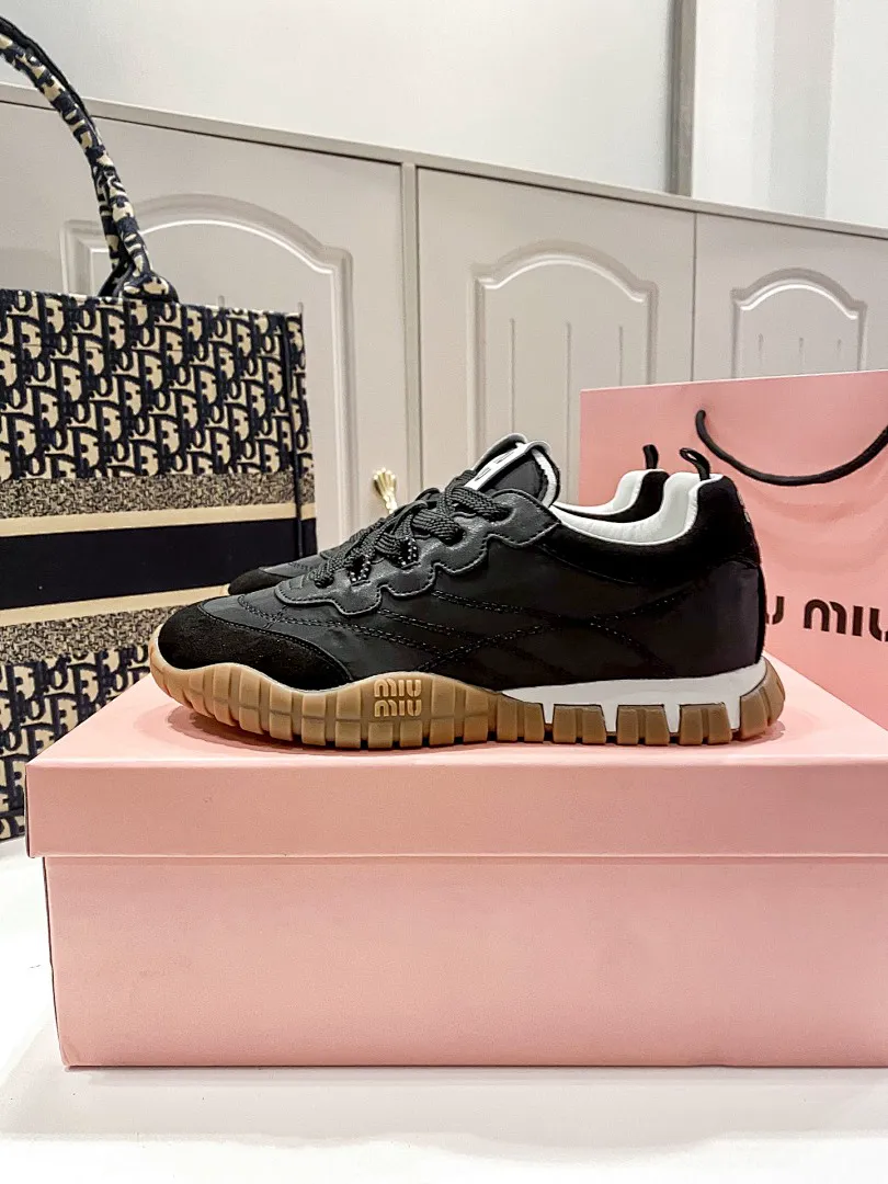 MIUMIU 5288 תמונה 16