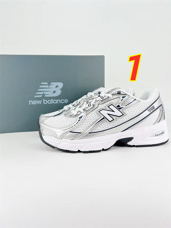 New Balance 5475