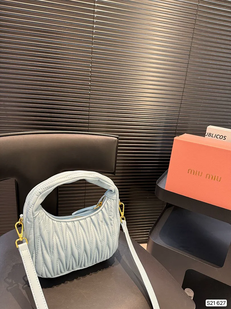 MIUMIU 5482 תמונה 13