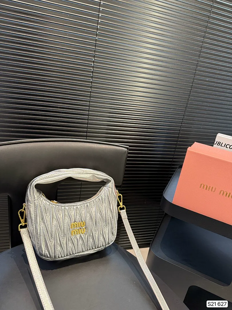 MIUMIU 5482 תמונה 3