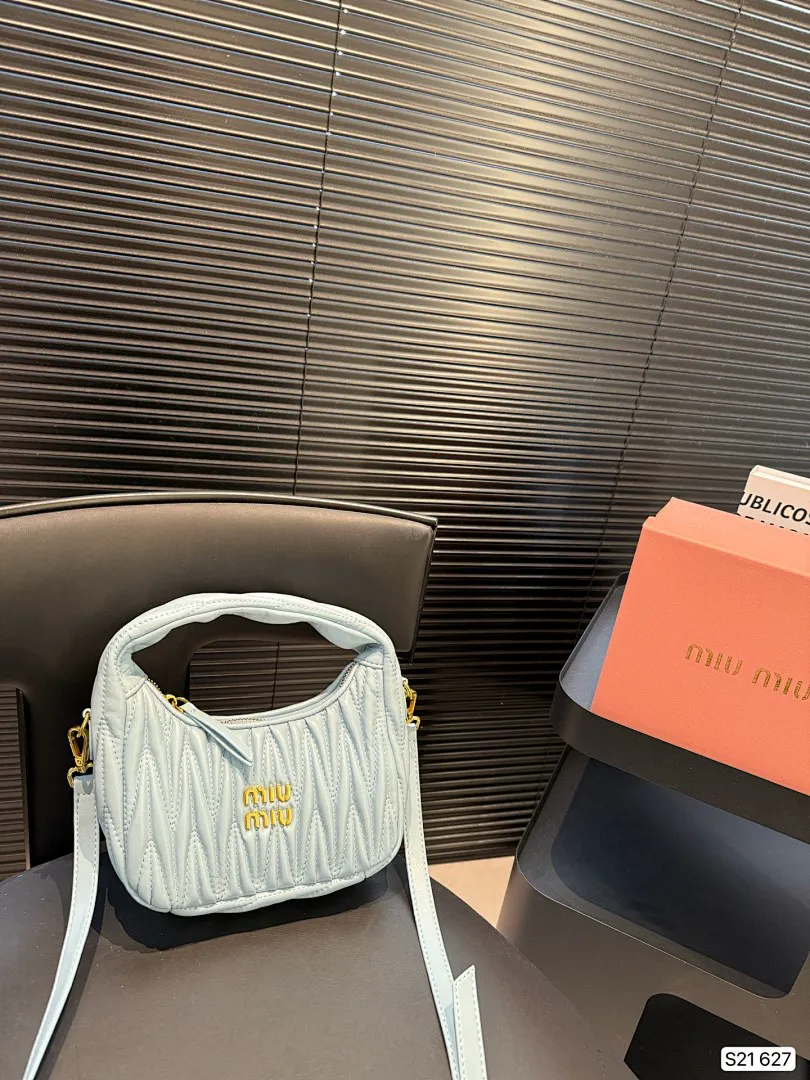 MIUMIU 5482 תמונה 7