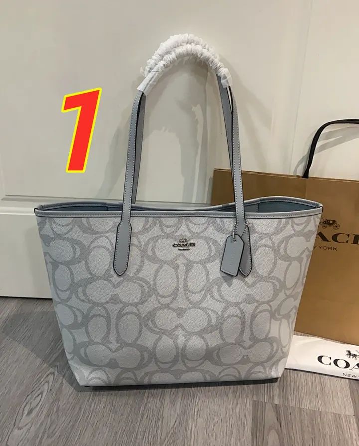 Coach 5528