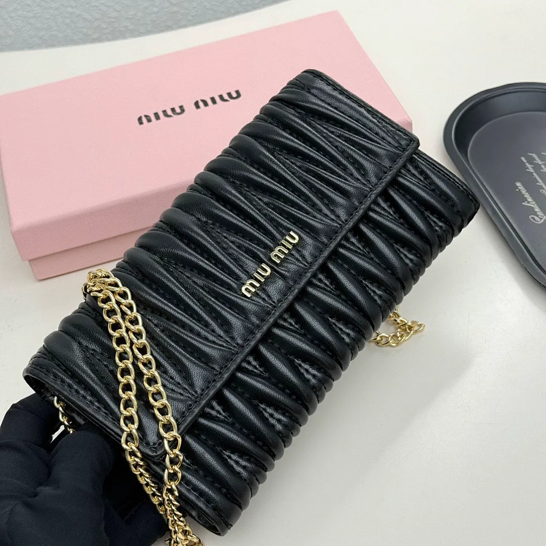 MIUMIU 5546 תמונה 10