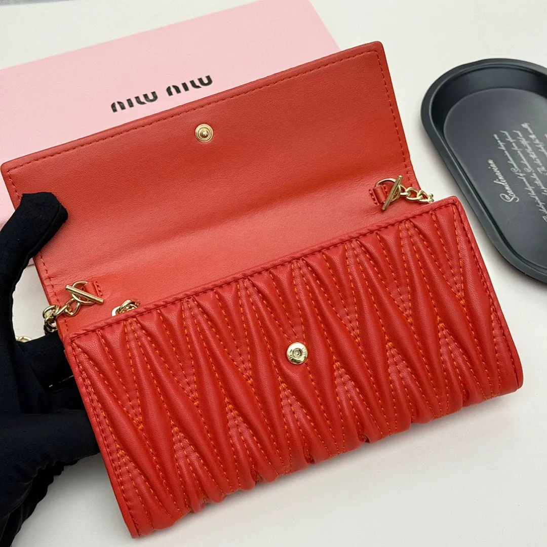 MIUMIU 5546 תמונה 14