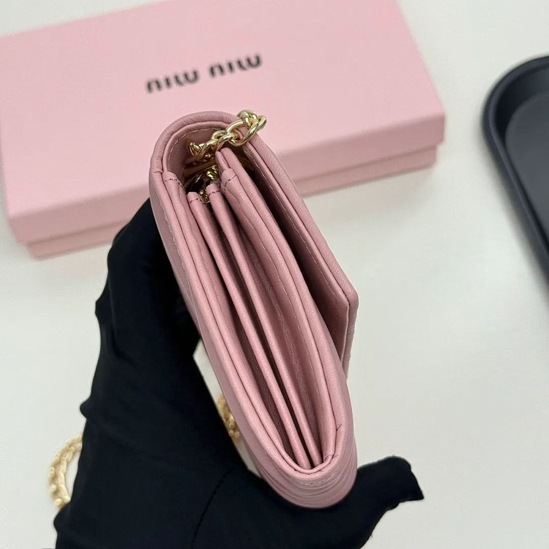 MIUMIU 5546 תמונה 23