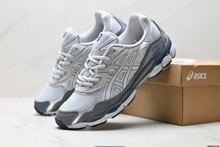 Asics 5559