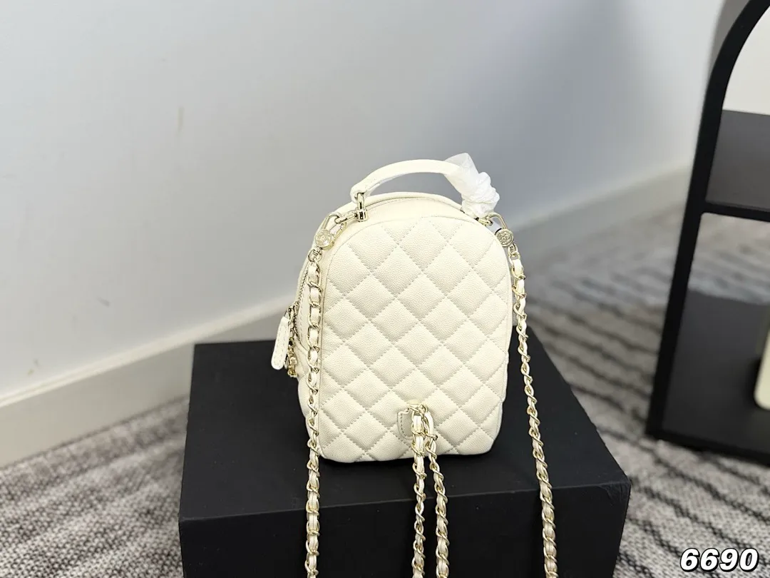 Chanel 5669 תמונה 4