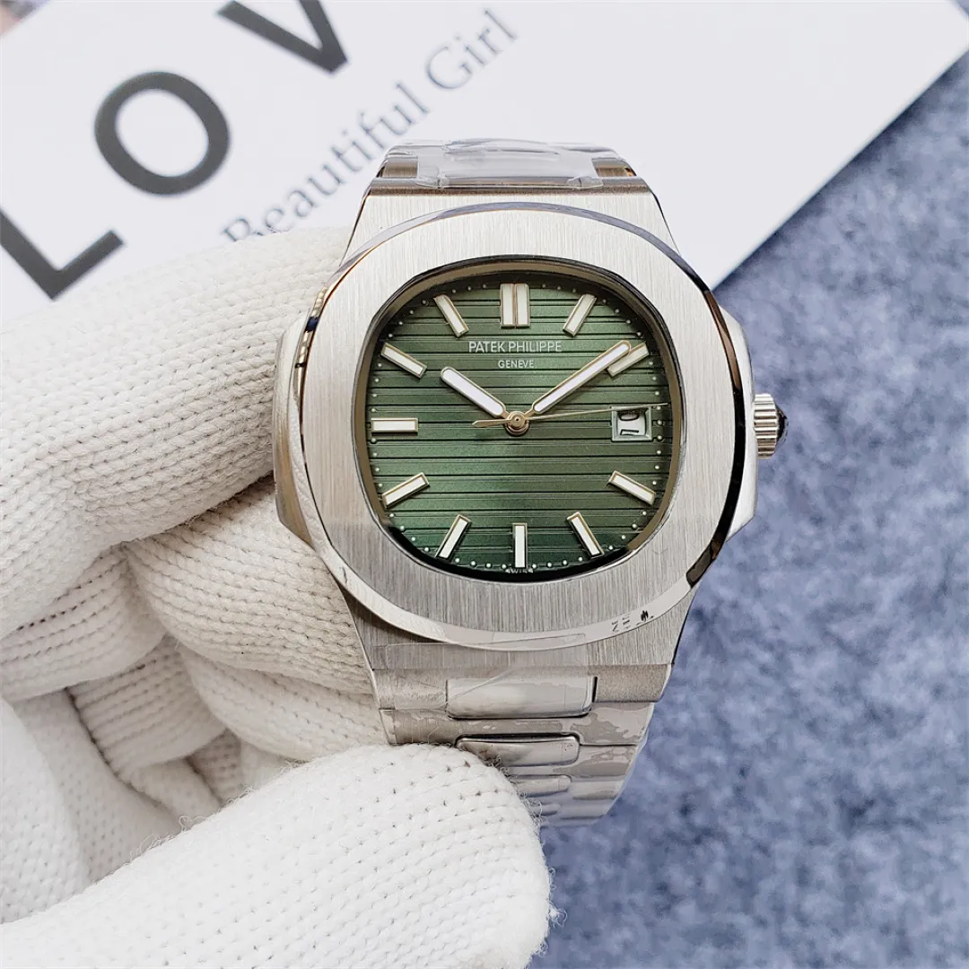 Patek Philippe 5713 תמונה 25