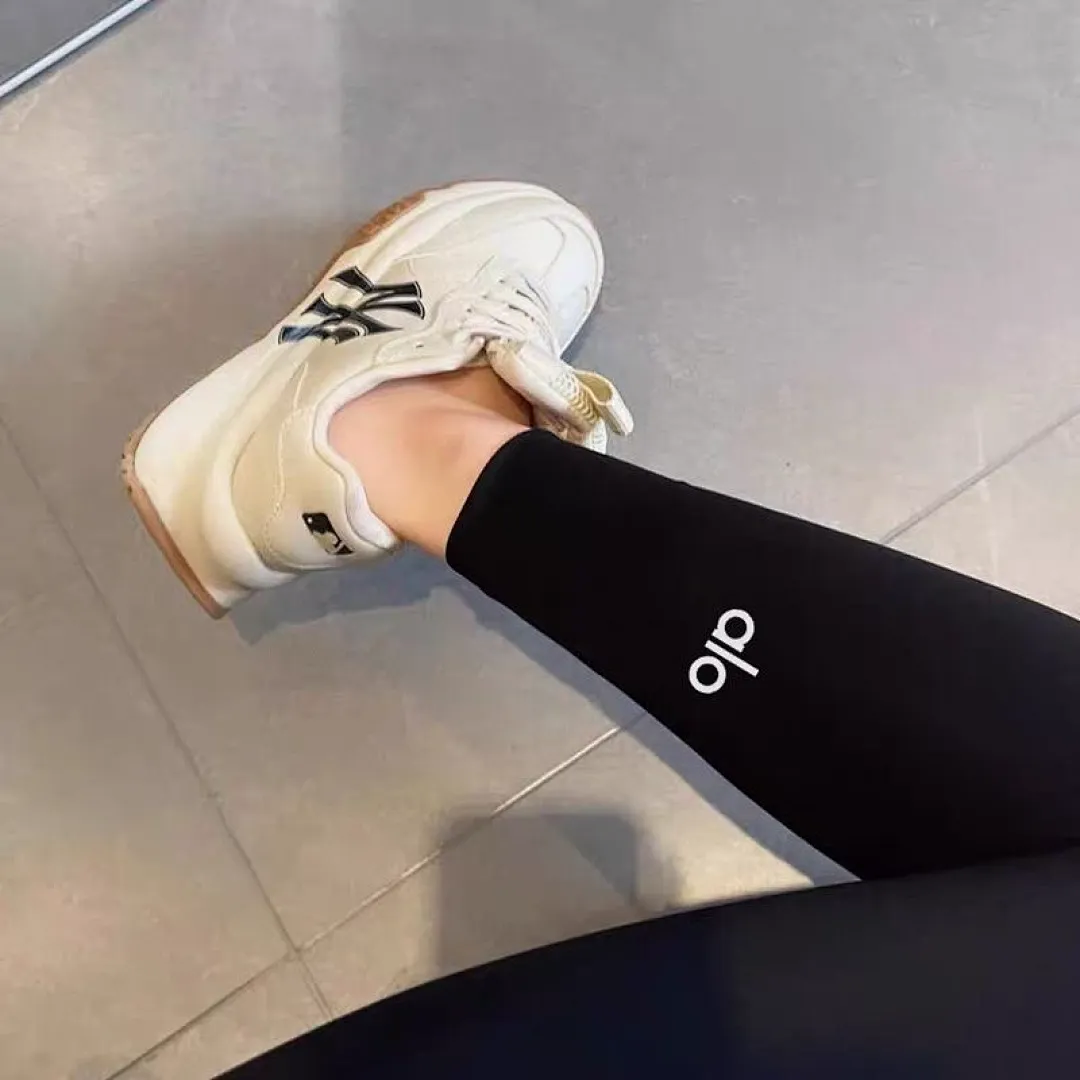 alo yoga 5746 תמונה 2